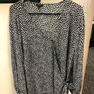 Talbots Womens Blouse with Long Sleeves and Wraps at Waist and Ties.
